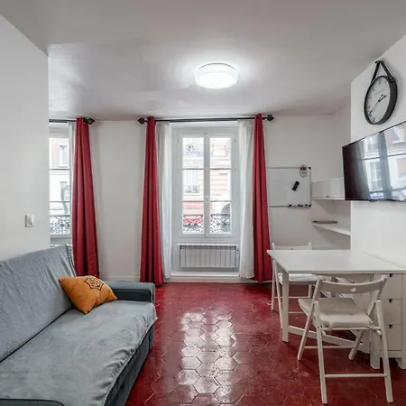 Logement Entier A Parijs Buitenkant foto