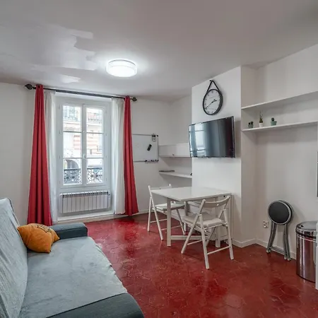 Logement Entier A Parijs Buitenkant foto