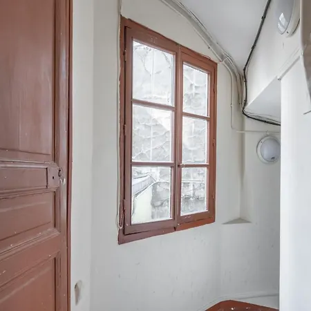 Logement Entier A Parijs Buitenkant foto