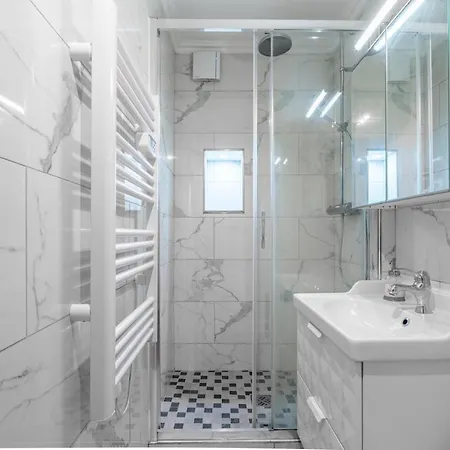 Logement Entier A Parijs Buitenkant foto